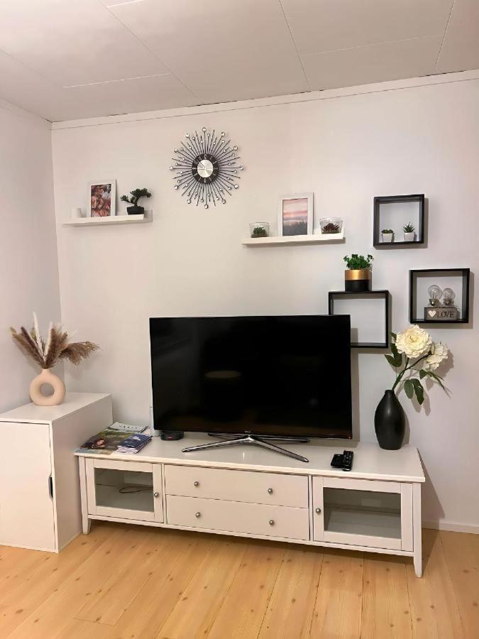 Апартаменты Sunny Nest 1 Вааса Экстерьер фото